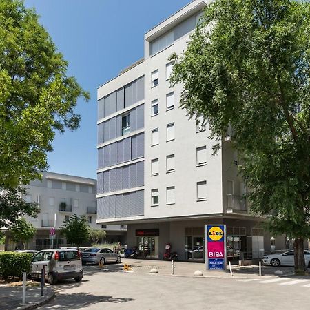 Apartment Marcela With Private Parking Split Exterior foto